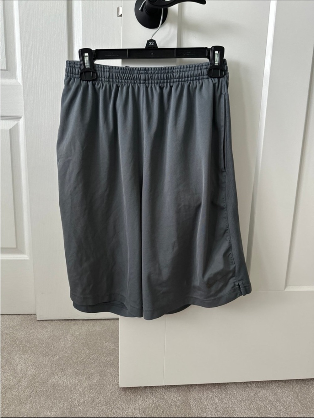 💚4/$30💚 Men's Nike Shorts - Gray